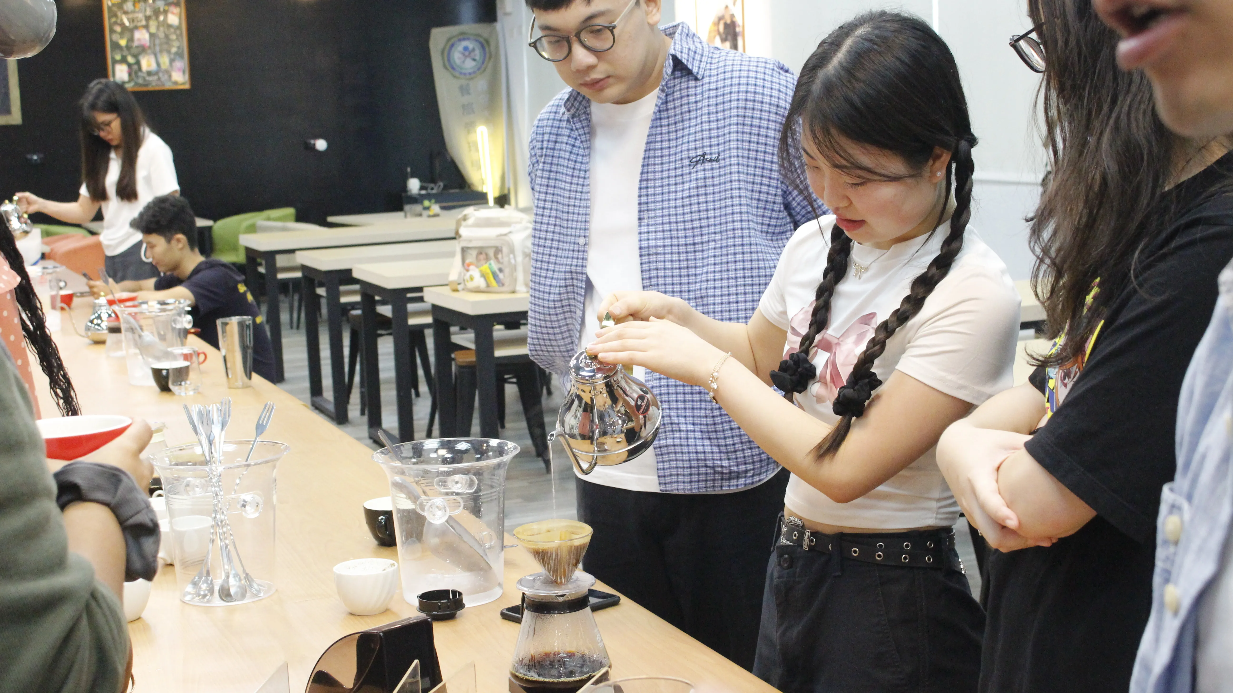 學士專業主視覺